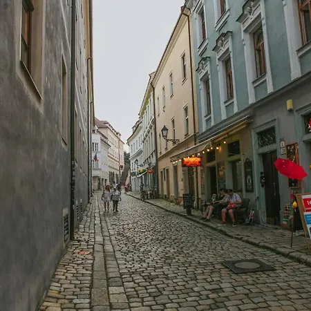 Cozy In The Heart Of The Historic Apartmán
