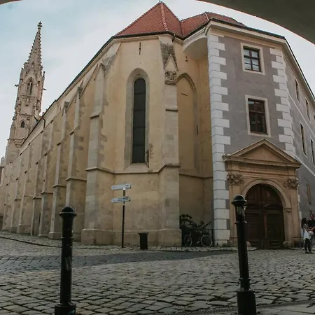 Apartmán Cozy In The Heart Of The Historic