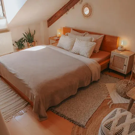 Cozy In The Heart Of The Historic * Μπρατισλάβα